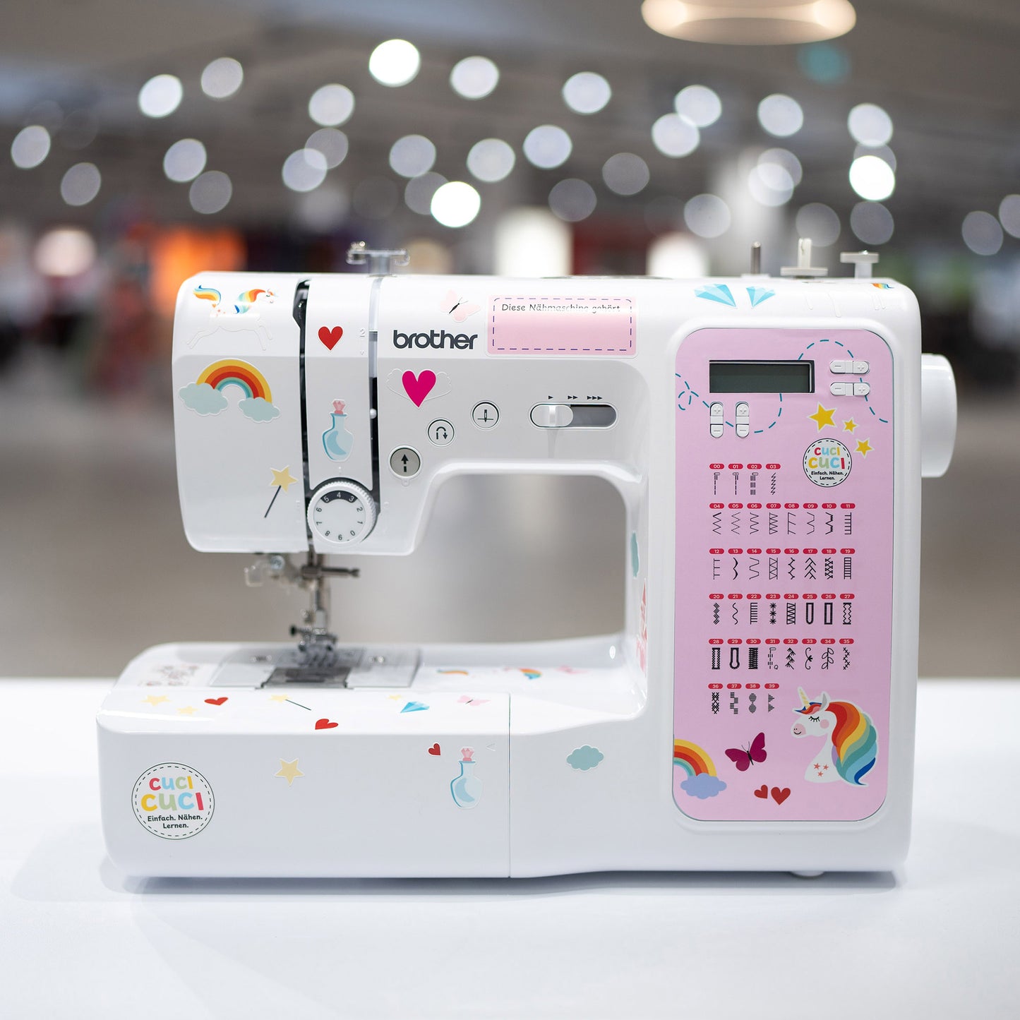 Kindernähmaschine im Kombipaket mit Näh-Baukasten Einhorn Elly
